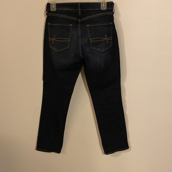 Jeans - Picture 2 of 4